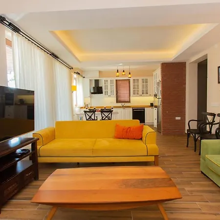 Akasya 3 Bedrooms 2 Bathrooms וילה דליאן